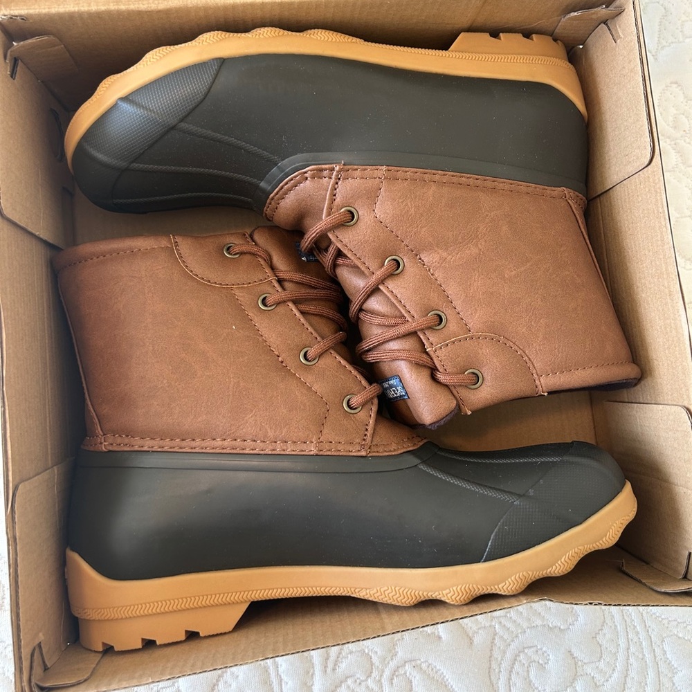 Sperry Top-Sider - New In Box- Kids Port Boot Tan/Brown - Boys 6M